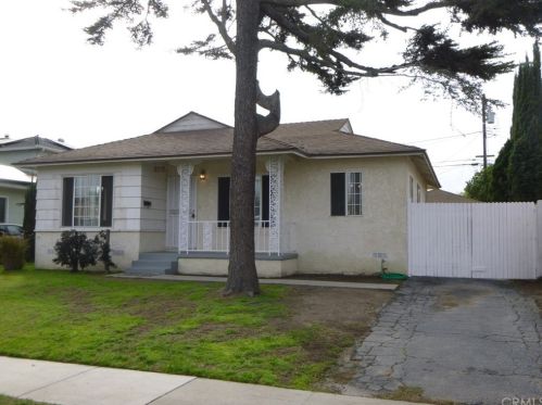 5922 Deerford St, Lakewood, CA 90713-2431
