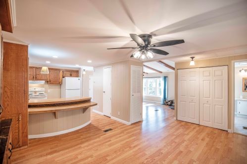 13 Rim Rd, Danville NH  03819-3184 exterior