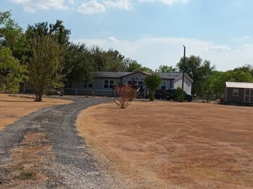 15803 Pearce Ln, Del Valle, TX 78617-5764