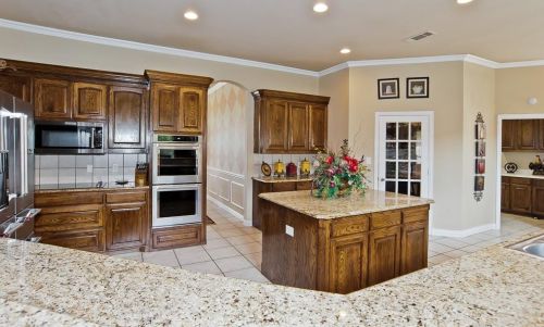 1101 Chesapeake Dr, Midlothian TX exterior