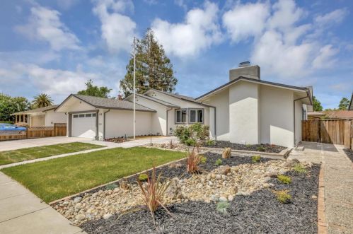 2146 Greenwood Rd, Pleasanton, CA 94566-5541