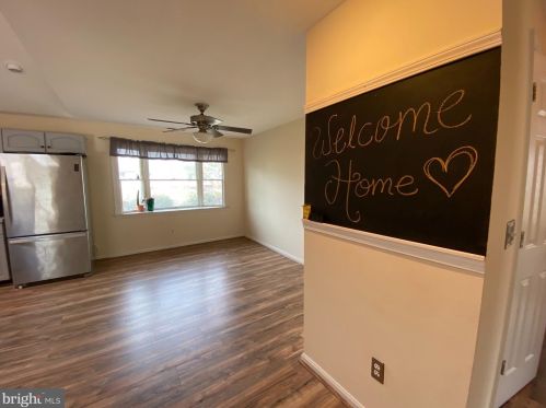 104 Broad Creek Rd, Laurel DE  19956-1124 exterior