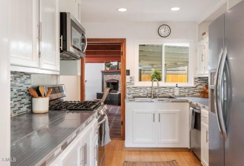 167 Barbara St, Oak View CA  93022-9504 exterior