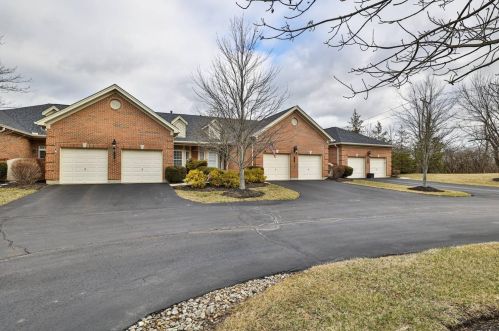 11584 Chancery Ln, Cincinnati, OH 45249-1591