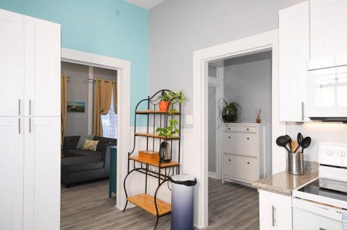 811 10 St, Galveston TX 77550-5118 exterior