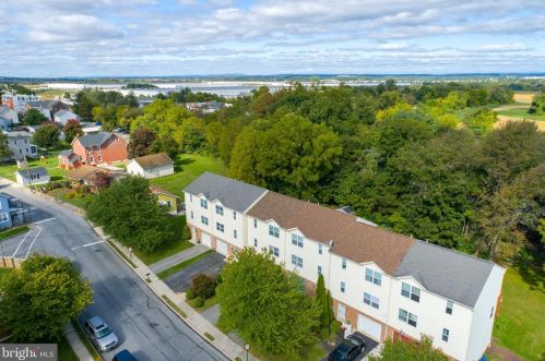 67 2 St, Alburtis PA  18011-5003 exterior