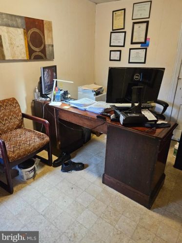 1428 Naudain St, Harrisburg PA  17104-2252 exterior