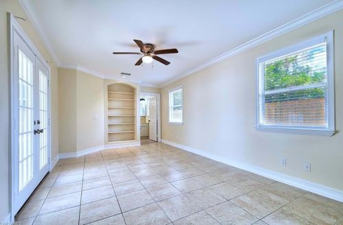 1109 Alhambra Cir, Naples FL 34103-3291 exterior