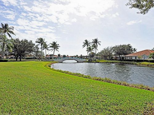 3484 Donoso Ct, Naples FL 34109-1395 exterior