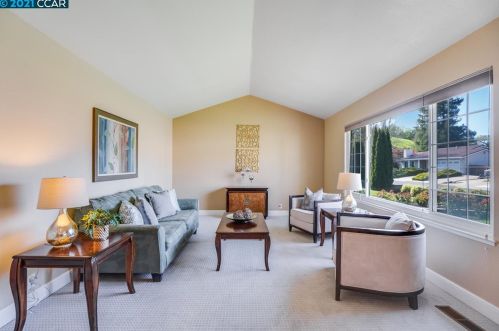 2776 Ellingson Way, San Ramon CA  94583-2409 exterior