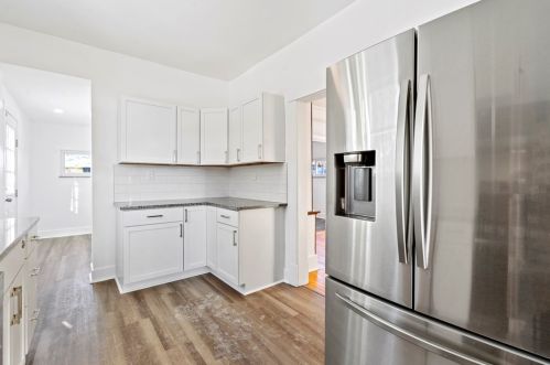 234 Berkley Ave, Pittsburgh PA  15221-4803 exterior