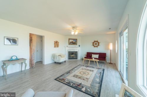 107 Sandpiper Dr, Slaughter Beach DE  19963-4923 exterior