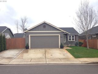 5793 Mica St, Springfield OR  97478-8522 exterior