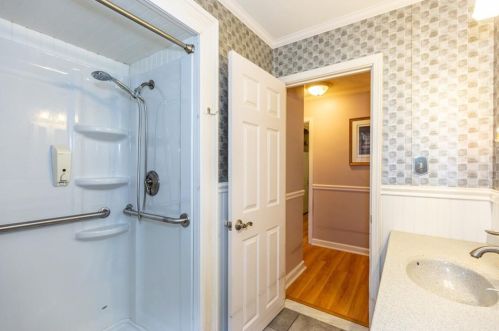 7 Plymouth Rd, North Providence RI  02904-5227 exterior