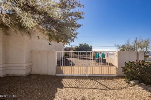 3510 Vega Dr, Lake Havasu City AZ  86404-1726 exterior
