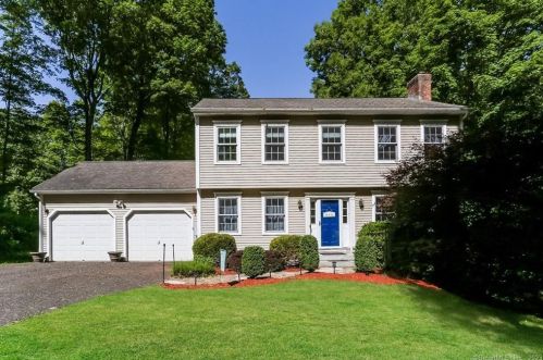 395 Wall St, Hebron, CT 06248-1355