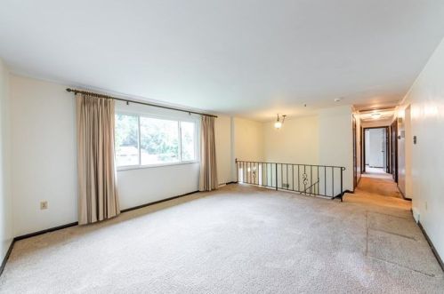 152 Richmore Dr, Verona PA  15147-2510 exterior