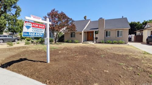807 J St, Ontario, CA 91762-2232