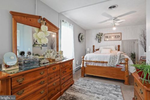 45 Ridge Loop Rd, Three Churches WV  26757-6377 exterior