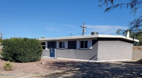 3301 Mead Ave, Tucson, AZ 85730-1914