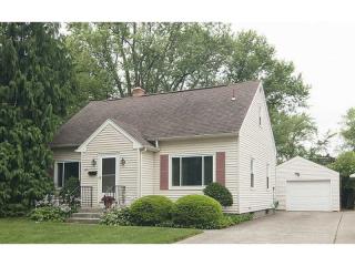 3324 Auburn St, Erie, PA 16508-2216
