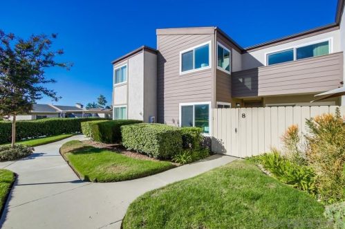 7816 Tommy Dr, San Diego, CA 92119-1754