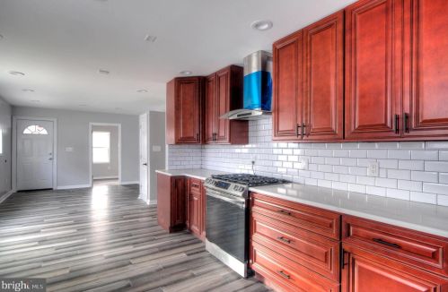 219 5th Ave, Runnemede NJ  08078-1313 exterior