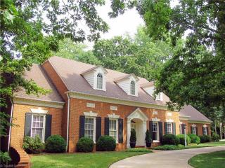 5 Provincetown Ct, Greensboro, NC 27408-3871