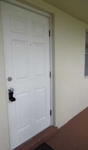 118 Salisbury, West Palm Beach, FL 33417-1956
