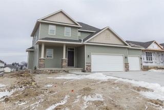 14407 Aurora Ave, Des Moines, IA 50323-2689