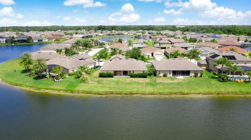 1718 Boat Launch Rd, Kissimmee, FL 34746-4551
