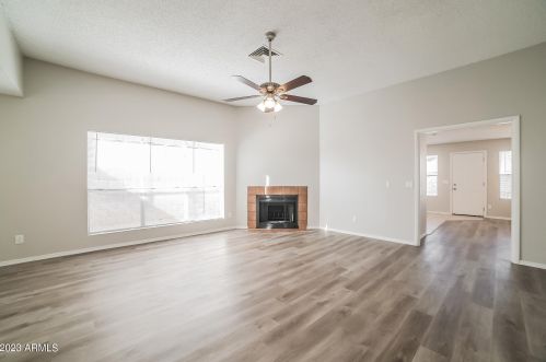 7318 Sierra Vista Dr, Glendale AZ  85303-3635 exterior