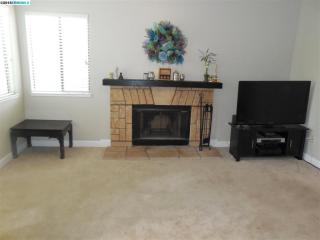 1188 Maywood Ln, Pacheco, CA 94553-4176