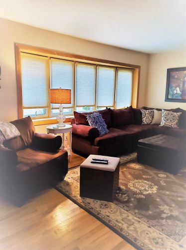 22 Crane Pkwy, Cranford NJ  07016-3459 exterior