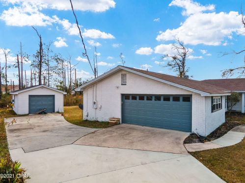 2204 Sewanee St, Lynn Haven, FL 32444-3065
