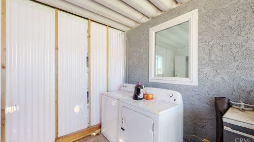 736 Montebello Blvd, Montebello CA 90640-2534 exterior