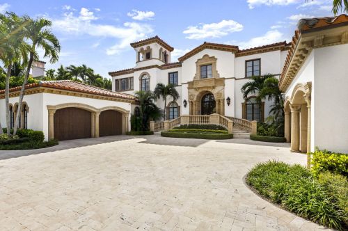 120 Clarendon Ave, Palm Beach, FL 33480-4906