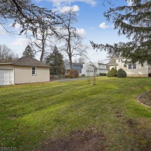 139 Farley Ave, Fanwood NJ  07023-1060 exterior