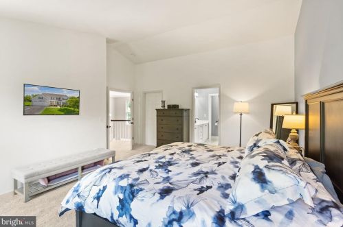 12020 Morningstar Pl, Lovettsville VA  20180-1925 exterior