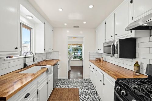 15109 Doty Ave, Lawndale CA  90260-2319 exterior