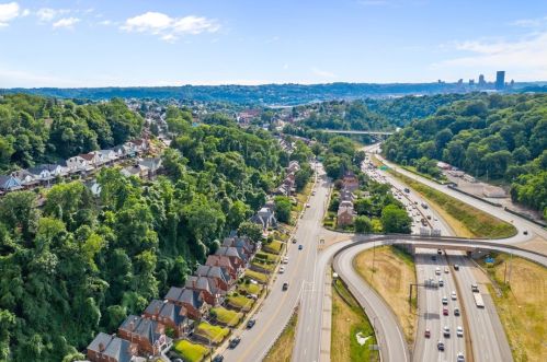 3829 Beechwood Blvd, Pittsburgh PA  15217-2613 exterior