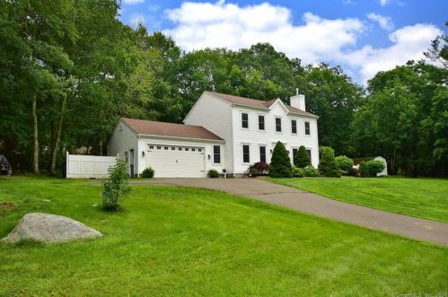 1 Jacobs Hill Rd, Ellington CT  06029-3117 exterior