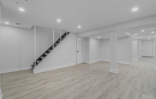 154 Midland Pl, Newark NJ  07106-3311 exterior