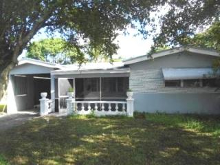 7771 Granada Blvd, Hollywood, FL 33023-5831
