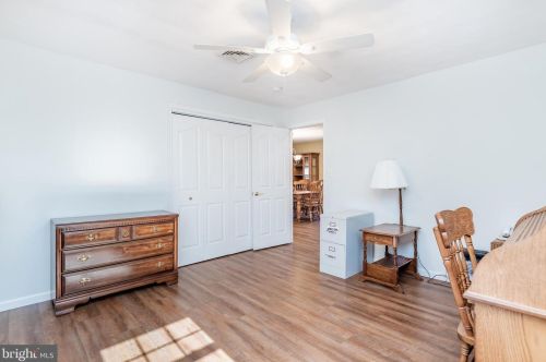 3 Sunset Dr, Navy Sup Dpt PA  17050-1652 exterior