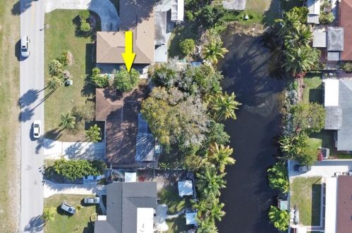 2281 44th Ter, Naples FL  34116-6474 exterior