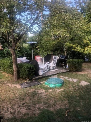 21 Linden Pl, Middletown NY  10940-4803 exterior