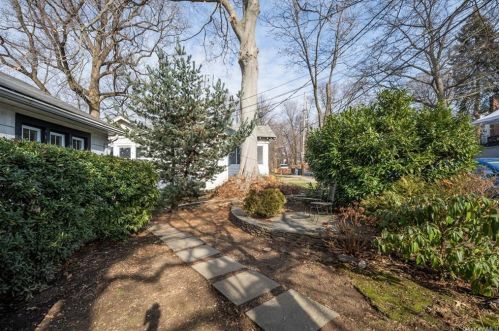 535 First Ave, New Rochelle, NY 10803-1106