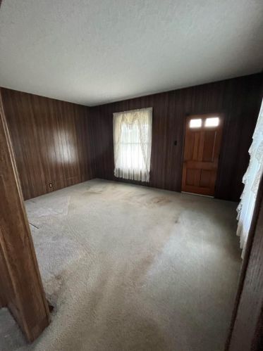 1259 Water Ave, Hermitage PA  16148-1320 exterior