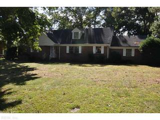 101 Scarlett Dr, Chesapeake, VA 23322-4122